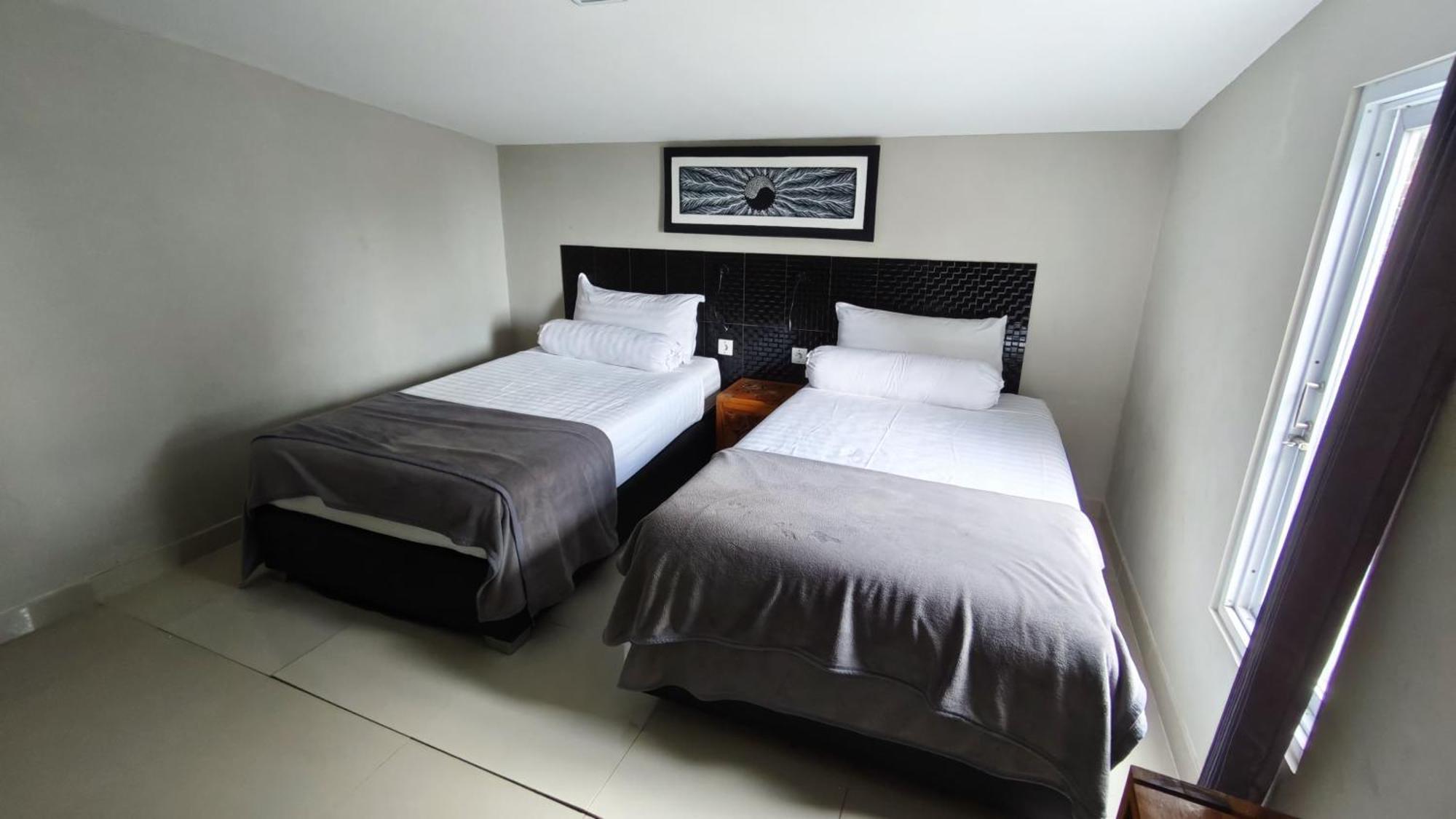 Silver Fern Beach Retreat Sekotong Exterior photo