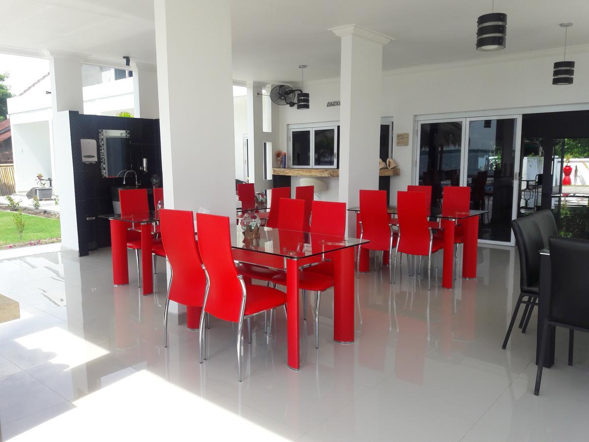 Silver Fern Beach Retreat Sekotong Exterior photo